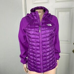 The North Face Women's Thermoball Hybrid Hoodie Puffer Jacket Medium Full zip O6